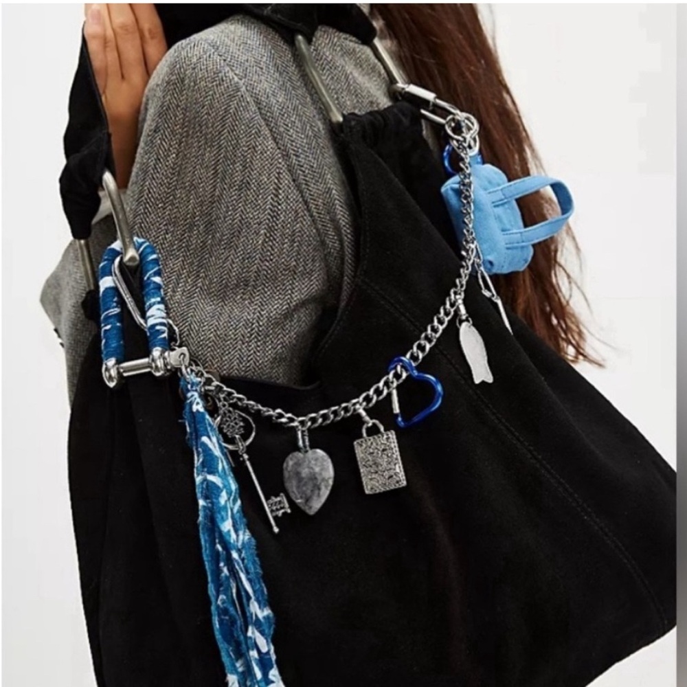 Gorgeous, Free People Bobbi slouchy suede tote❤️ NWT - Picture 2 of 8